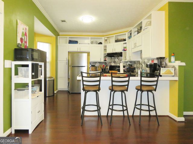 178 Timber Gate Drive, Lawrenceville, GA 30045