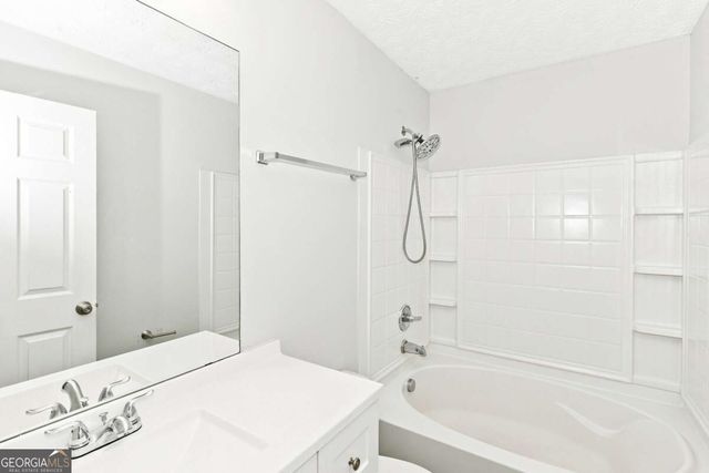 2002 Grove Way, Hampton, GA 30228