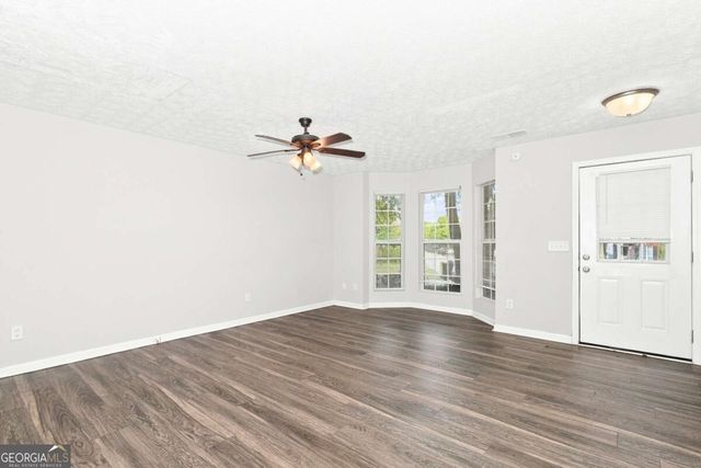2002 Grove Way, Hampton, GA 30228