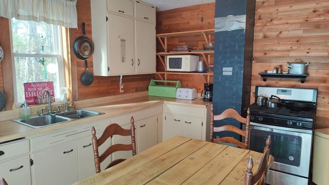 10478 Leander Road, Angora, MN 55703