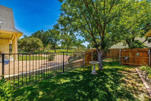 1996 Overhill Drive, San Angelo, TX 76904