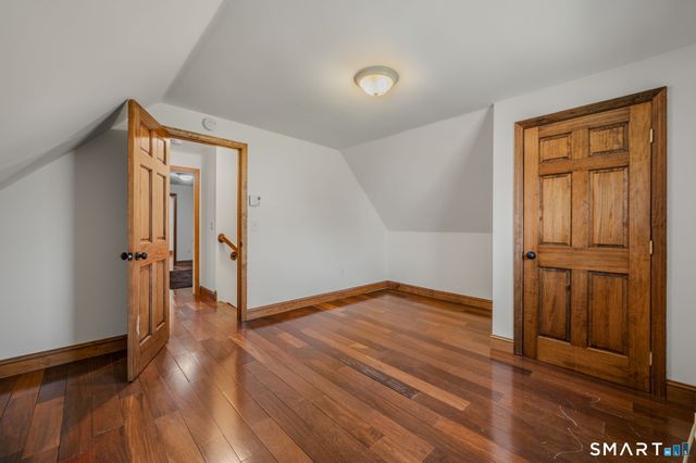 6 Cheryl Court, East Lyme, CT 06357