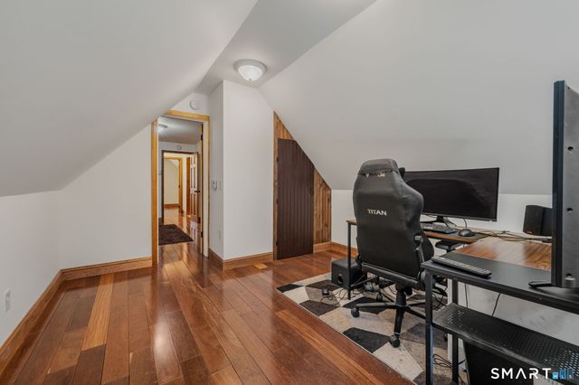 6 Cheryl Court, East Lyme, CT 06357