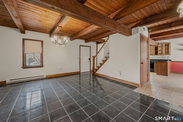 6 Cheryl Court, East Lyme, CT 06357