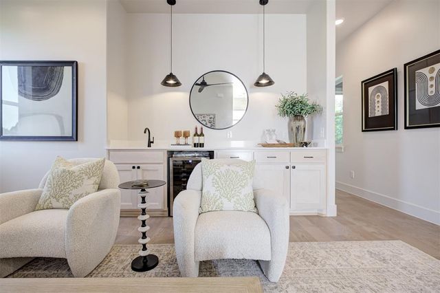 4541 Maple Ridge Drive, Edmond, OK 73034