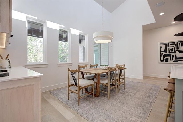 4541 Maple Ridge Drive, Edmond, OK 73034