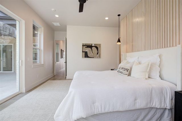 4541 Maple Ridge Drive, Edmond, OK 73034