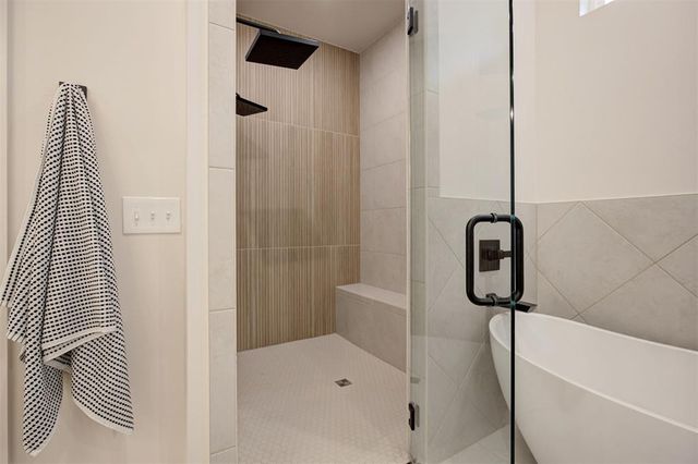 4541 Maple Ridge Drive, Edmond, OK 73034