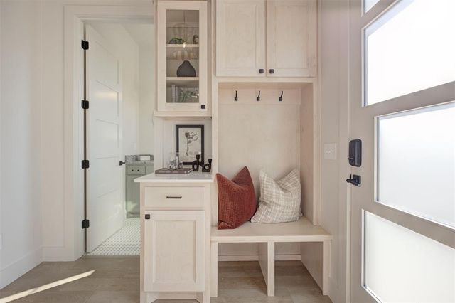 4541 Maple Ridge Drive, Edmond, OK 73034