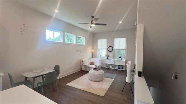 200 Chestnut Circle, Atlanta, GA 30342