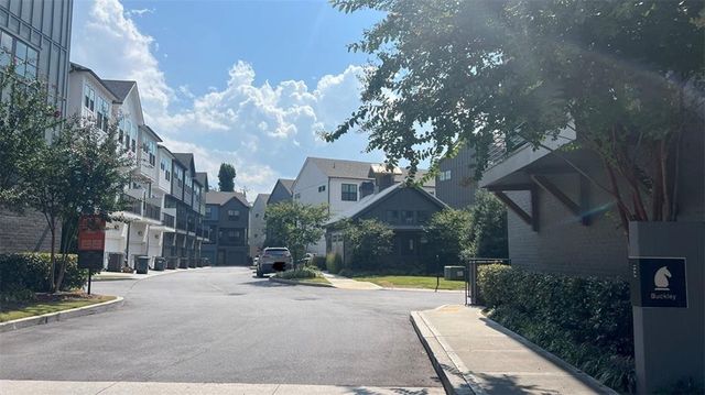 200 Chestnut Circle, Atlanta, GA 30342