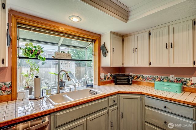307 NE 134TH Circle, Vancouver, WA 98685