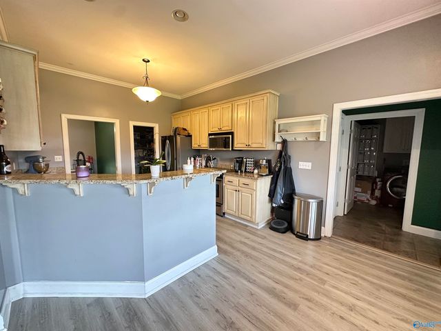 115 St Thomas Drive, Rainbow City, AL 35906
