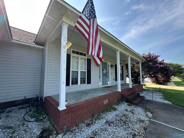 115 St Thomas Drive, Rainbow City, AL 35906