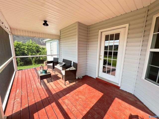 115 St Thomas Drive, Rainbow City, AL 35906