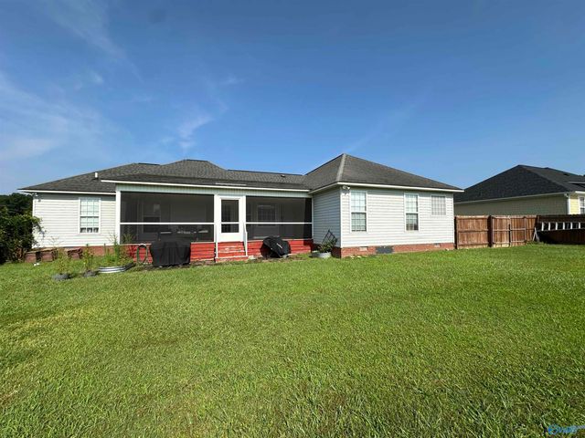 115 St Thomas Drive, Rainbow City, AL 35906