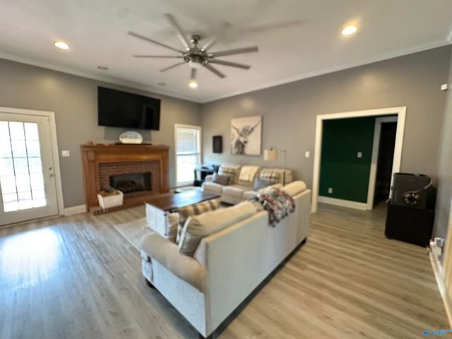 115 St Thomas Drive, Rainbow City, AL 35906