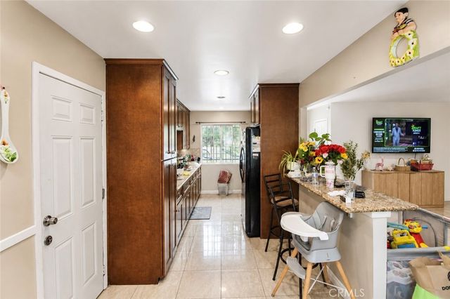 2011 W Wilshire, Santa Ana, CA 92704