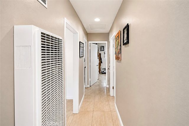 2011 W Wilshire, Santa Ana, CA 92704