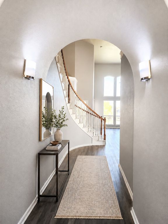 5513 Grenada Drive, Fort Worth, TX 76119 — photo 2
