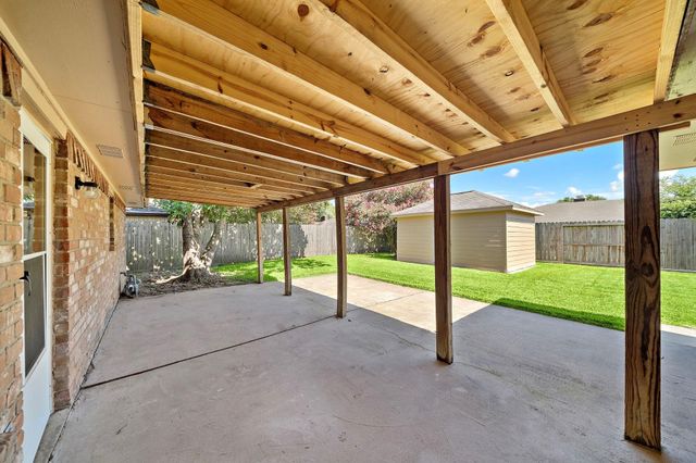 1517 Van Buren Drive, Deer Park, TX 77536