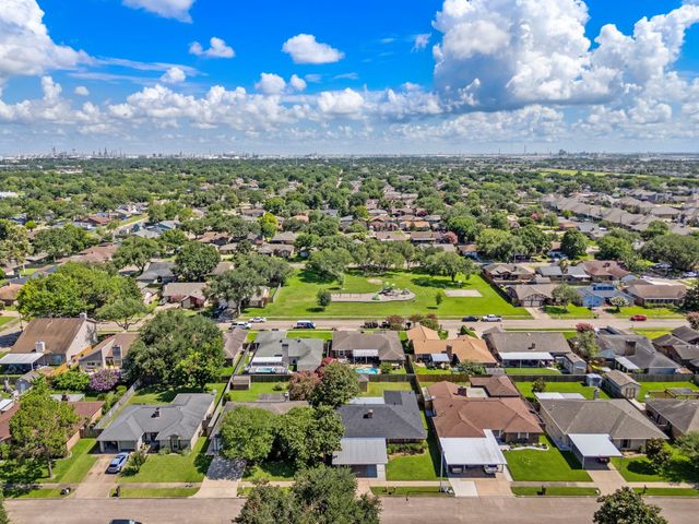 1517 Van Buren Drive, Deer Park, TX 77536