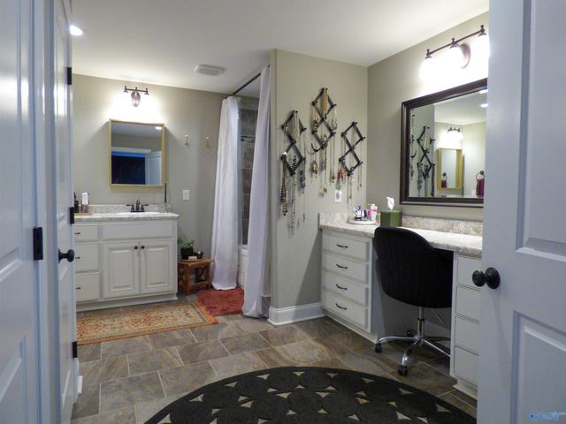 112 Compass Hill Circle, Toney, AL 35773