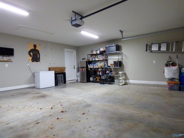 112 Compass Hill Circle, Toney, AL 35773