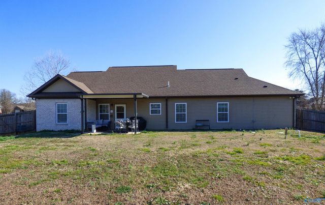 112 Compass Hill Circle, Toney, AL 35773