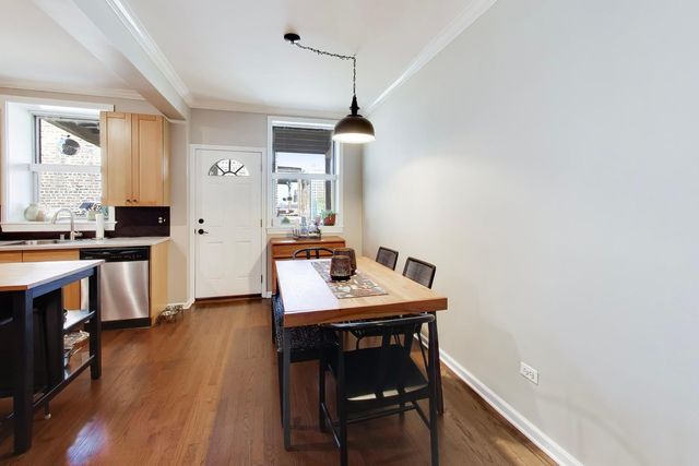 6253 N Magnolia Avenue 3, Chicago, IL 60660