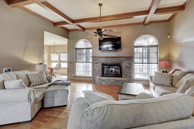 4314 Wisteria Way, Joplin, MO 64801