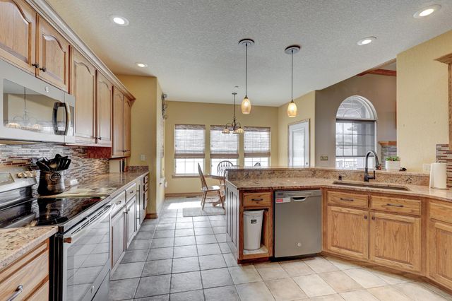 4314 Wisteria Way, Joplin, MO 64801