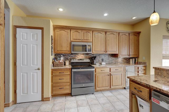 4314 Wisteria Way, Joplin, MO 64801