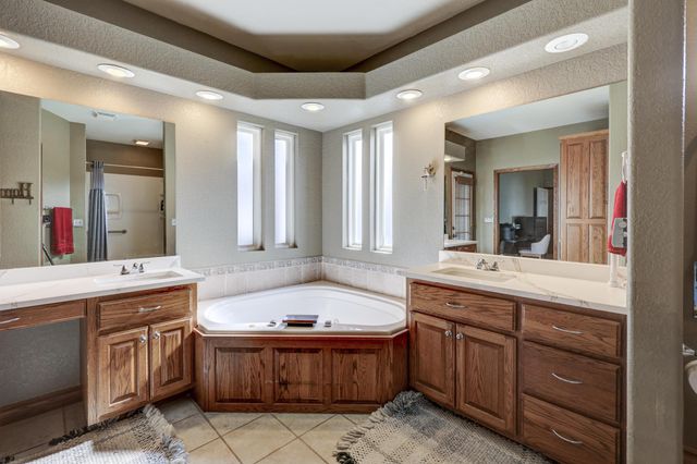 4314 Wisteria Way, Joplin, MO 64801