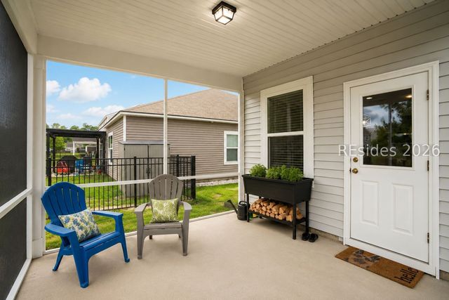 25 Pacolet Ln, Beaufort, SC 29906