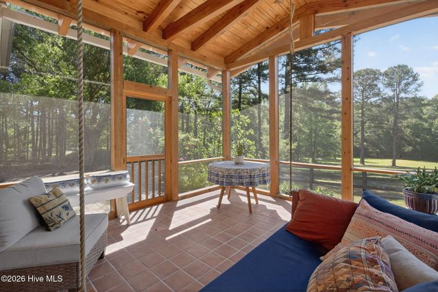 2265 Lakebay Road, Vass, NC 28394