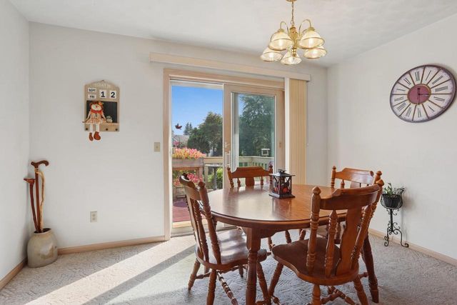 100 BENTWOOD DRIVE, Brillion, WI 54110