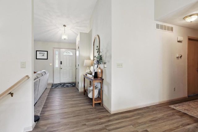 100 BENTWOOD DRIVE, Brillion, WI 54110