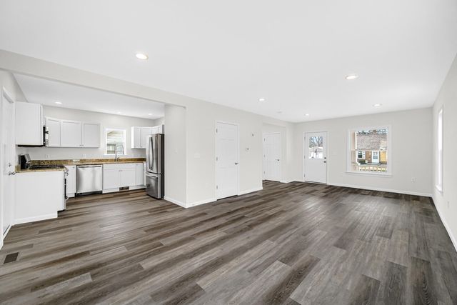 807 Division Street, La Porte, IN 46350