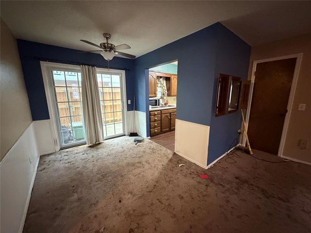 11421 N May Avenue A, Oklahoma City, OK 73120