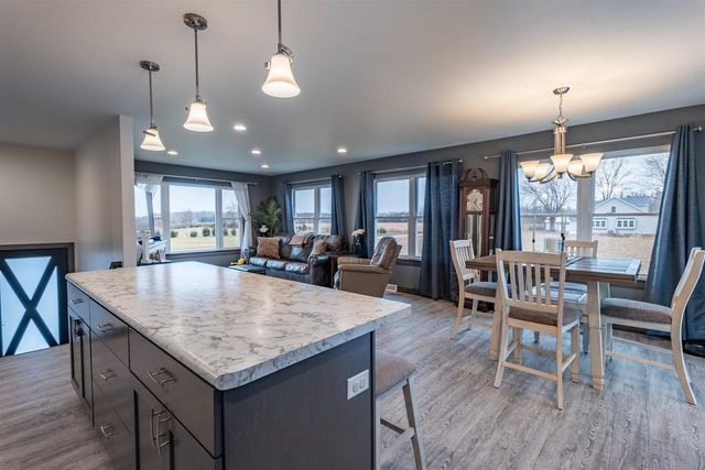 W15168 ROSENOW LANE, Wittenberg, WI 54499