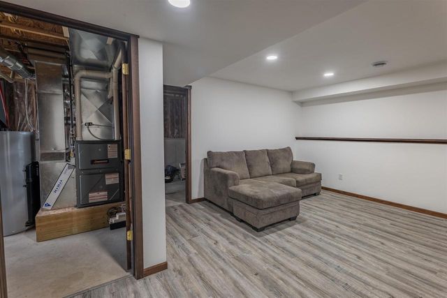 W15168 ROSENOW LANE, Wittenberg, WI 54499