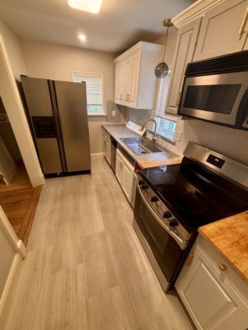 46 Bridge Street 1, Salem, MA 01970