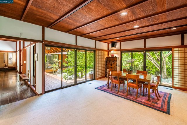 1038 Pine Ln, Lafayette, CA 94549