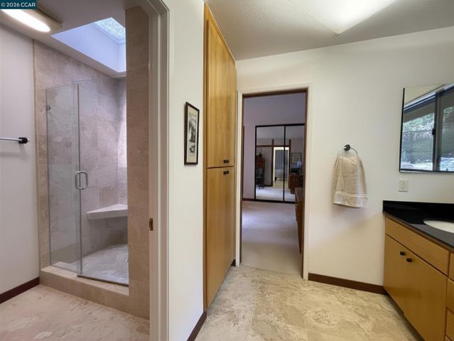 1038 Pine Ln, Lafayette, CA 94549