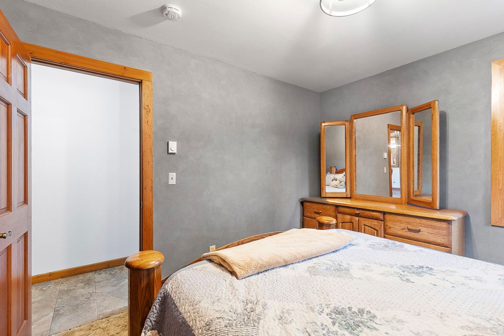 1862 Mountain Meadow Lane, Victor, MT 59875 photo 27