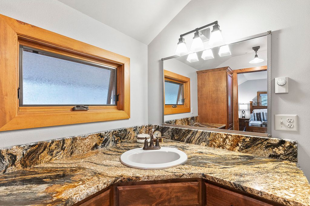 1862 Mountain Meadow Lane, Victor, MT 59875 photo 35