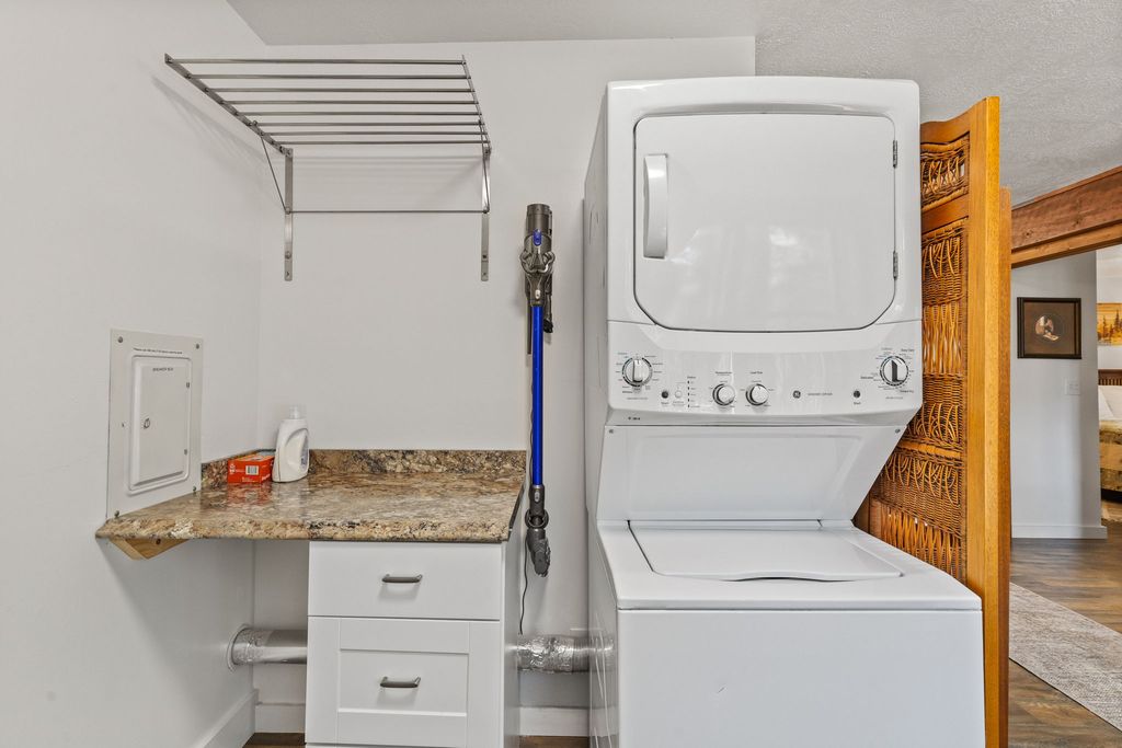 1862 Mountain Meadow Lane, Victor, MT 59875 photo 64