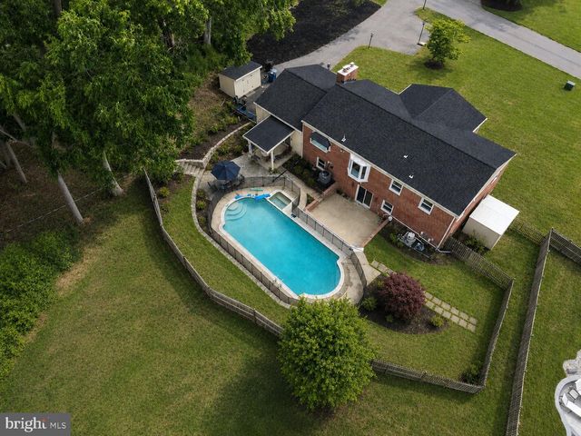 3906 FOXHILL DR, Ellicott City, MD 21042