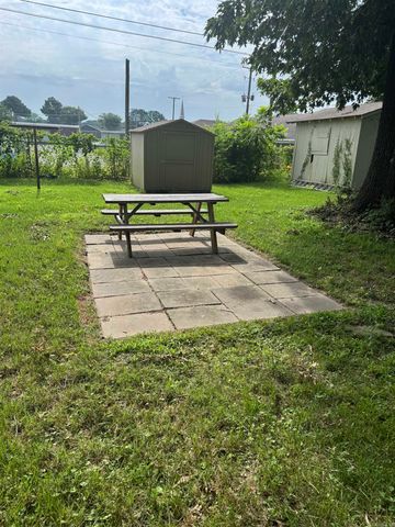 813 N Gray Street, Jacksonville, AR 72076